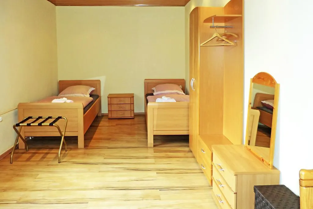 Messe-Zimmer Tus-Treff Düsseldorf Accommodatie bij particulieren